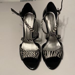 Dana Buchman High Heels Size 7.5